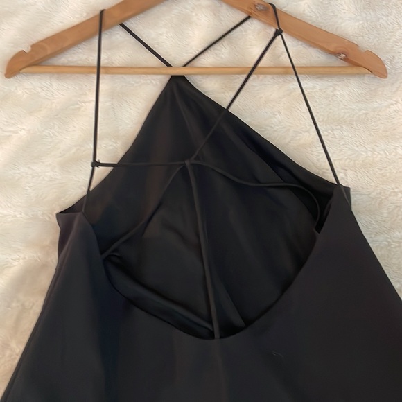 Great deal! Sexy black dress with open back - Picture 5 of 6